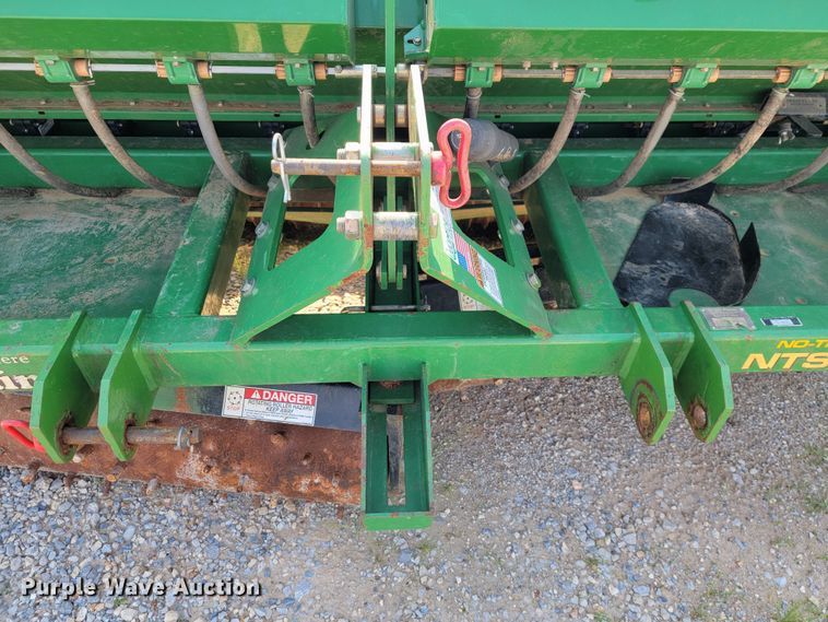 image for item JL9436 Great Plains BTS2509  no-till seeder