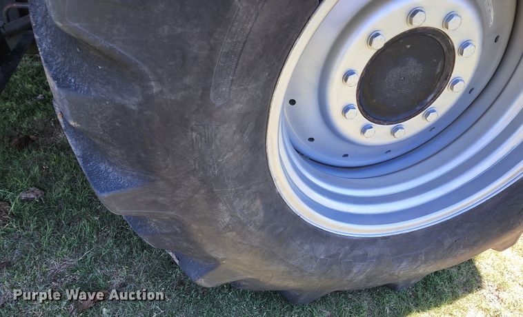 image for item KC9476 1992 Gleaner R72  RWA combine