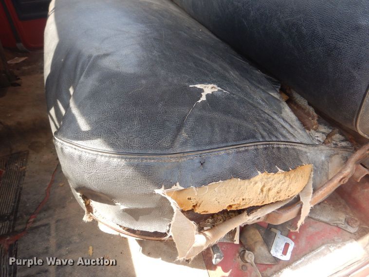 image for item KD9044 1974 Ford F750  grain truck