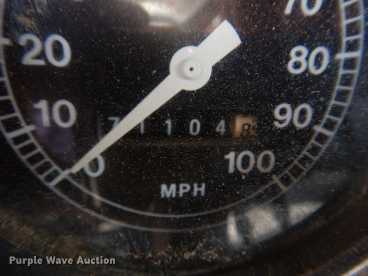 image for item KD9044 1974 Ford F750  grain truck