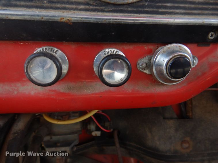 image for item KD9044 1974 Ford F750  grain truck