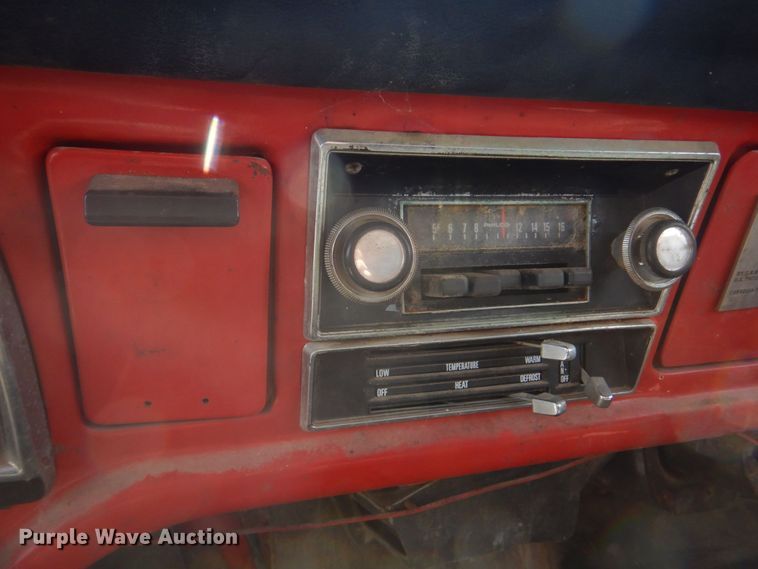 image for item KD9044 1974 Ford F750  grain truck