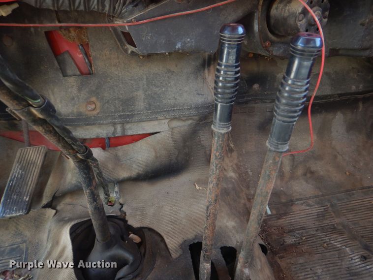 image for item KD9044 1974 Ford F750  grain truck