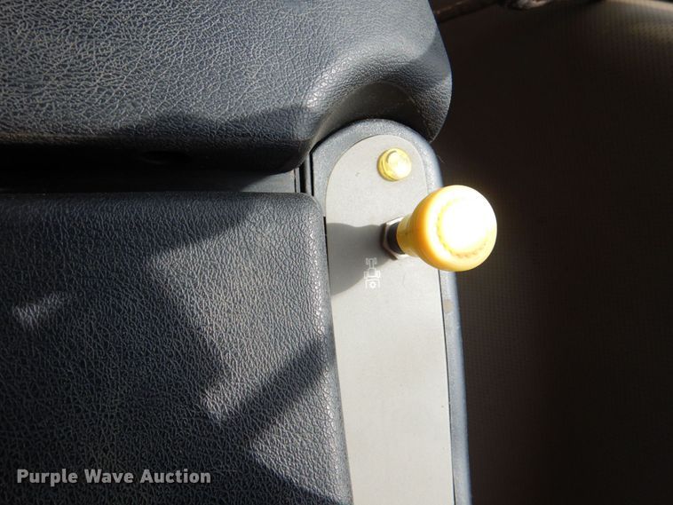 image for item KP9083 2016 Case IH Magnum 340 AFS Rowtrac  MFWD tractor