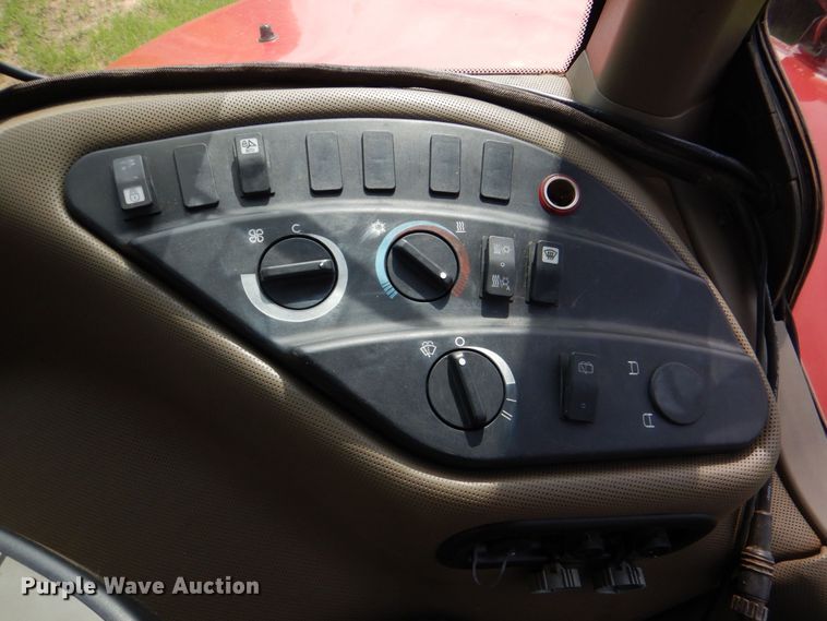 image for item KP9083 2016 Case IH Magnum 340 AFS Rowtrac  MFWD tractor