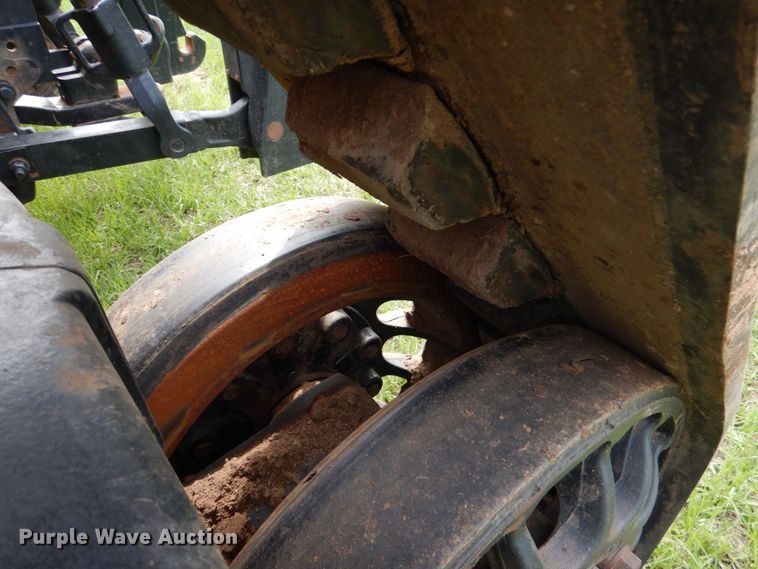 image for item KP9083 2016 Case IH Magnum 340 AFS Rowtrac  MFWD tractor