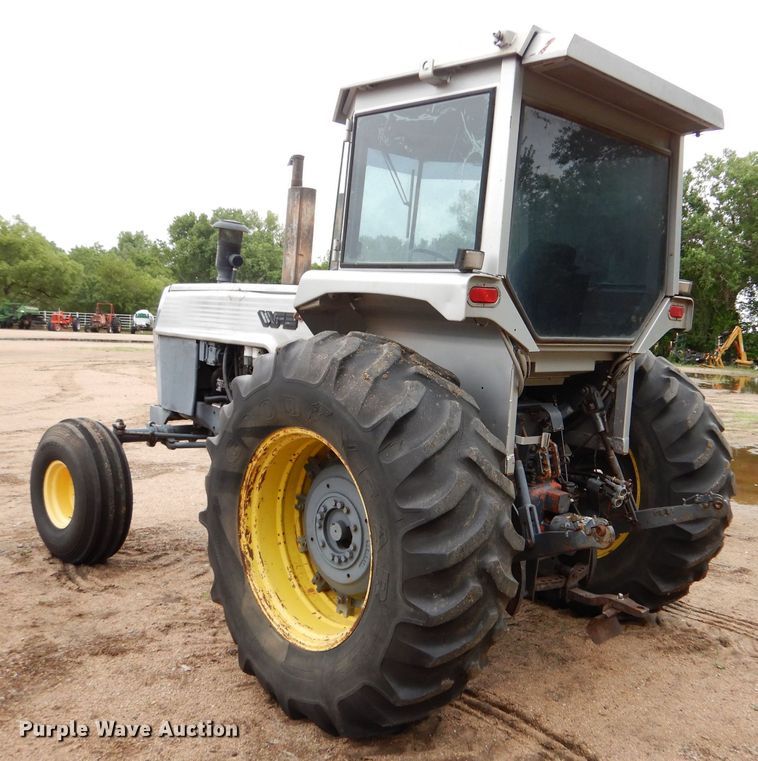 image for item LP9290 1981 White 2-85  tractor