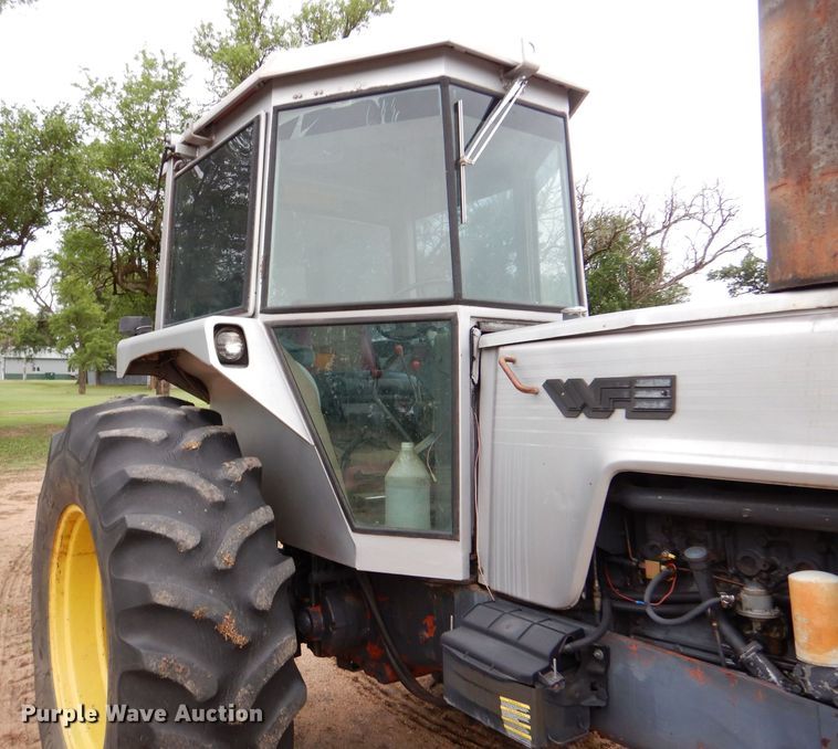 image for item LP9290 1981 White 2-85  tractor