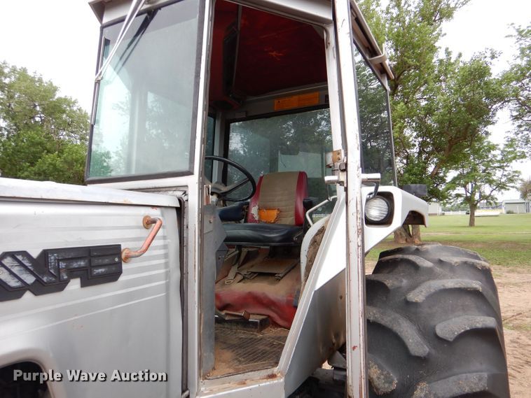 image for item LP9290 1981 White 2-85  tractor