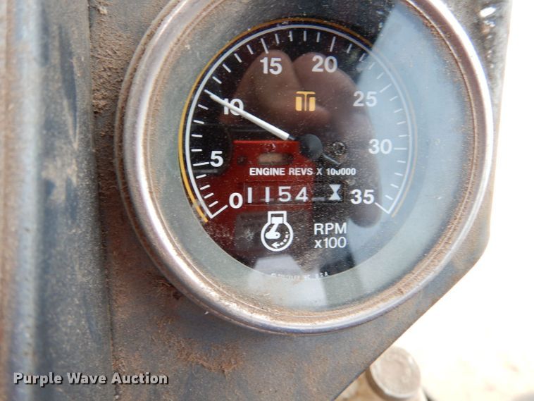 image for item LP9290 1981 White 2-85  tractor