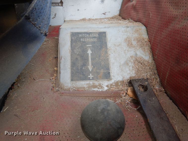 image for item LP9290 1981 White 2-85  tractor