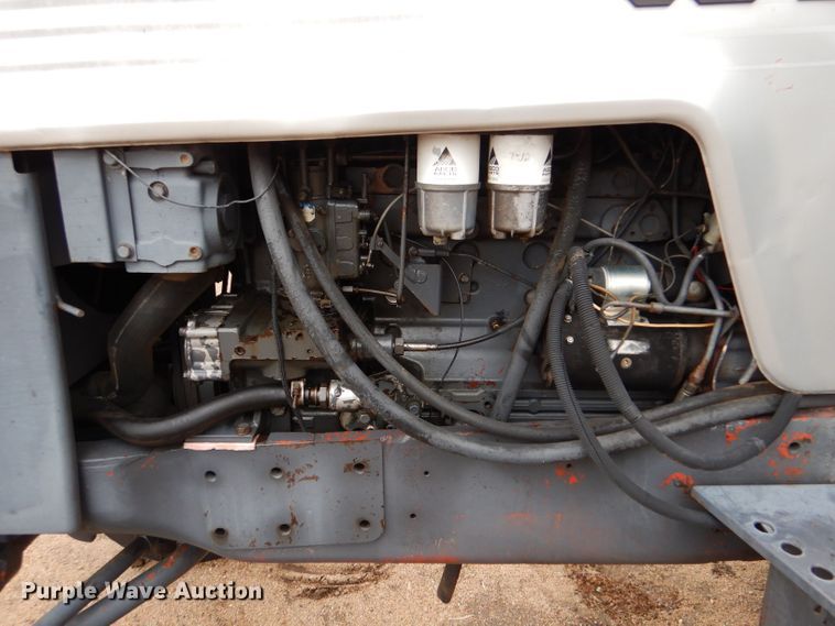 image for item LP9290 1981 White 2-85  tractor