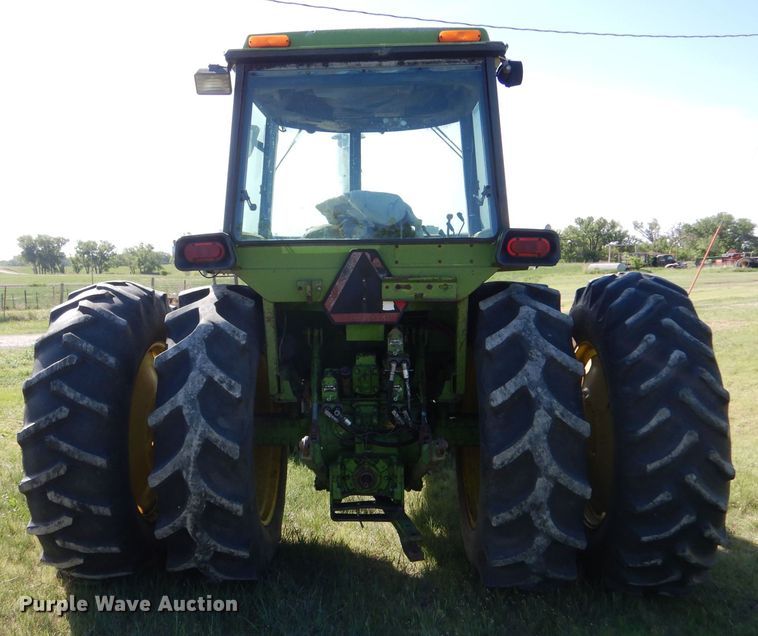 image for item LS9182 1974 John Deere 4430  tractor