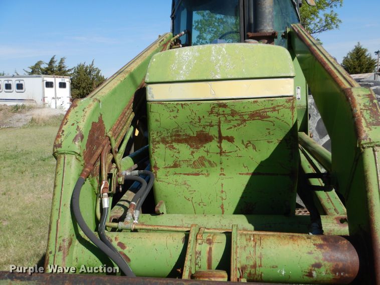 image for item LS9182 1974 John Deere 4430  tractor