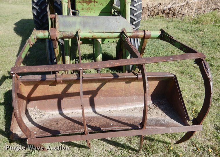 image for item LS9182 1974 John Deere 4430  tractor