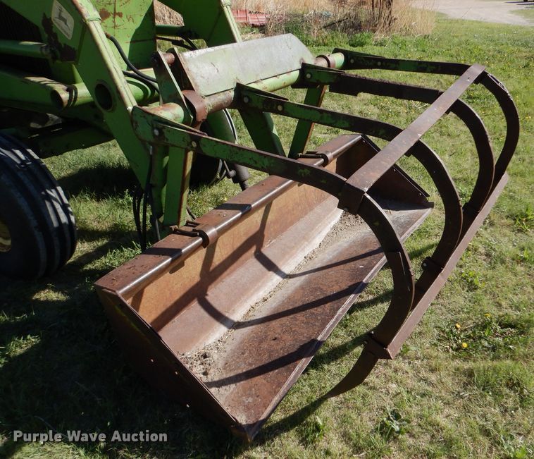 image for item LS9182 1974 John Deere 4430  tractor