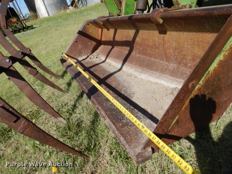 image for item LS9182 1974 John Deere 4430  tractor