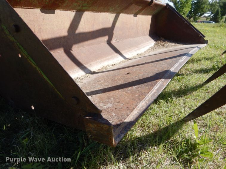 image for item LS9182 1974 John Deere 4430  tractor