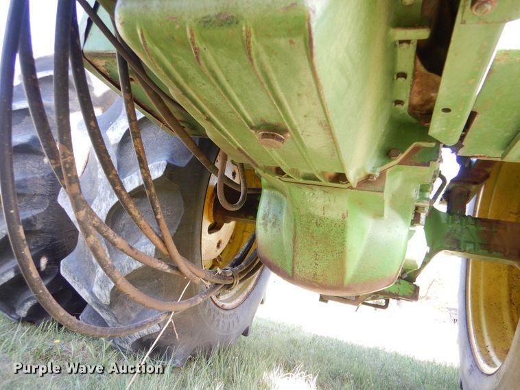 image for item LS9182 1974 John Deere 4430  tractor