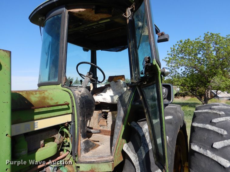 image for item LS9182 1974 John Deere 4430  tractor