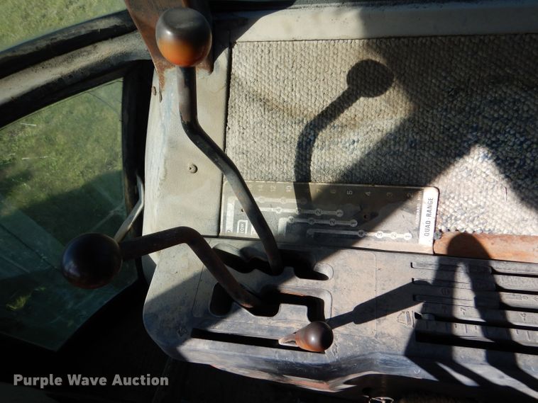 image for item LS9182 1974 John Deere 4430  tractor