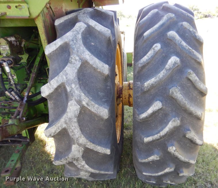 image for item LS9182 1974 John Deere 4430  tractor