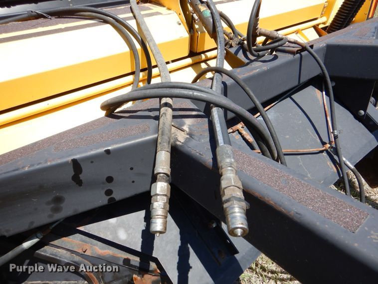 image for item LS9184 2009 New Holland 16HS  double sickle head