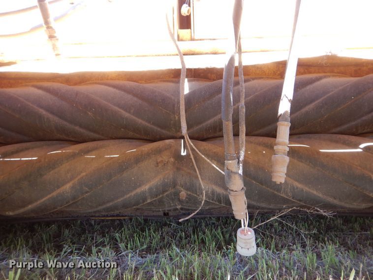 image for item LS9184 2009 New Holland 16HS  double sickle head