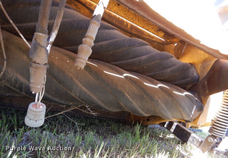 image for item LS9184 2009 New Holland 16HS  double sickle head