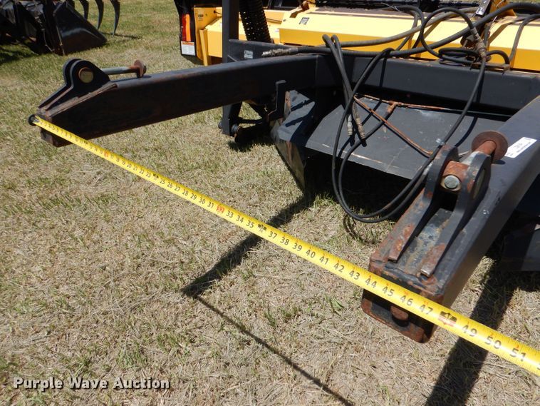 image for item LS9184 2009 New Holland 16HS  double sickle head