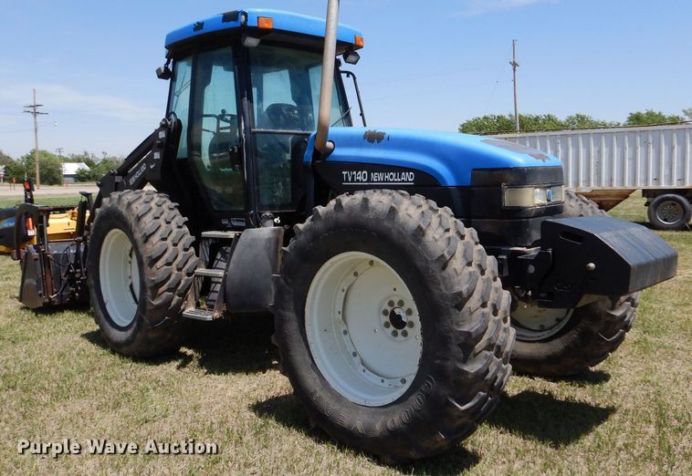 image for item LS9185 2002 New Holland TV140  4WD bi-directional tractor