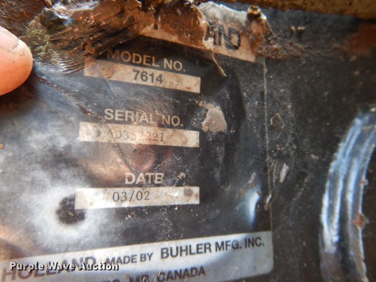 image for item LS9185 2002 New Holland TV140  4WD bi-directional tractor