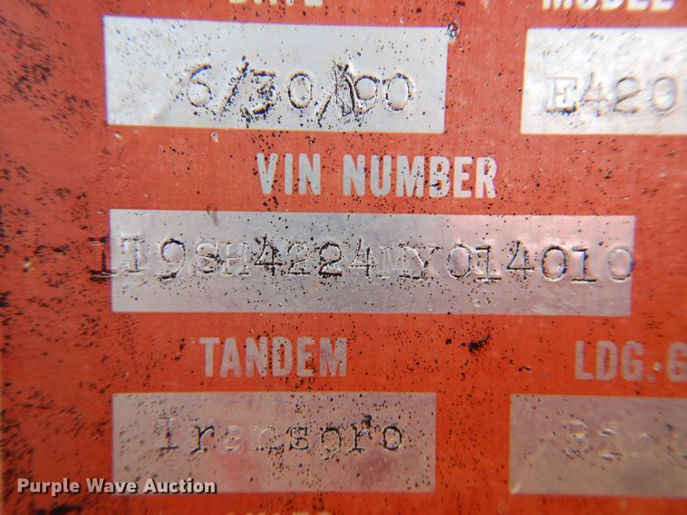 image for item LS9188 1991 Dakota E4200IIGL  grain trailer