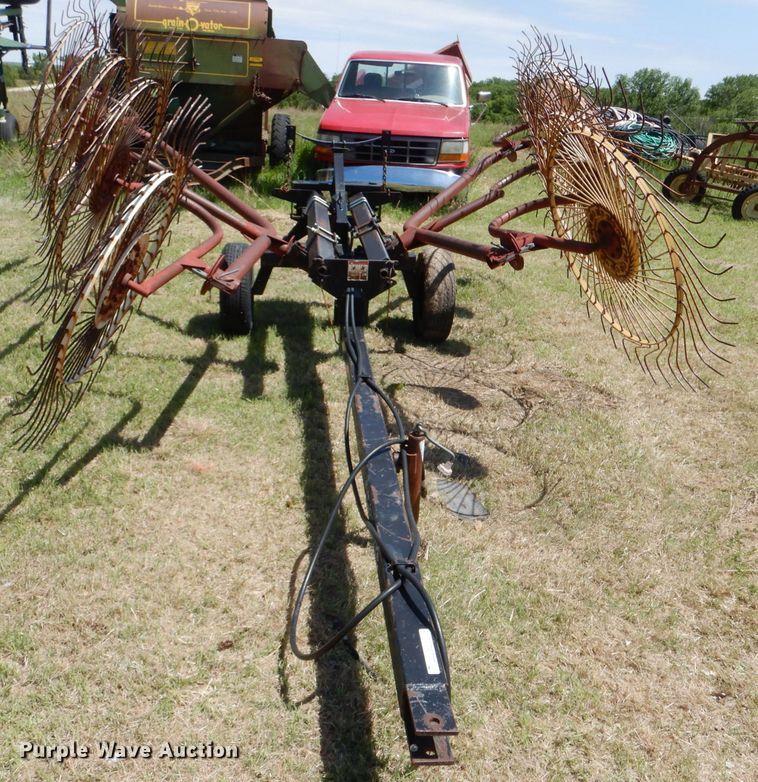 image for item LS9200 Kelderman KRC III E 4751  hay rake