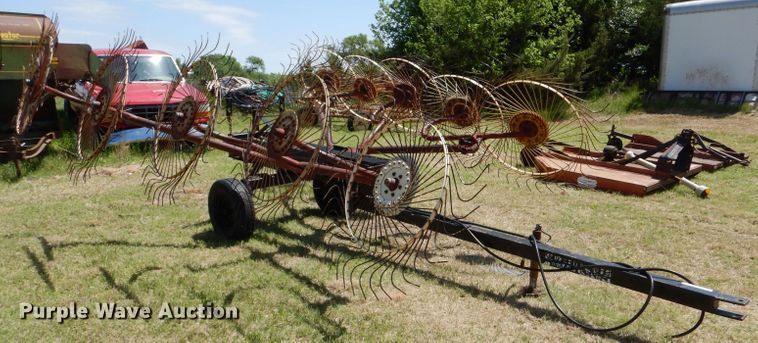 image for item LS9200 Kelderman KRC III E 4751  hay rake