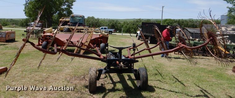 image for item LS9200 Kelderman KRC III E 4751  hay rake