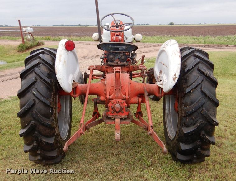 image for item LS9208 Ford 971  tractor