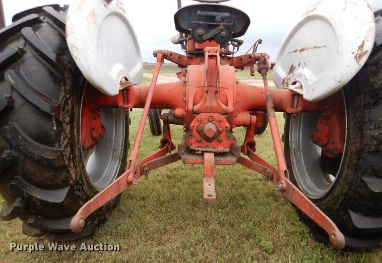 image for item LS9208 Ford 971  tractor