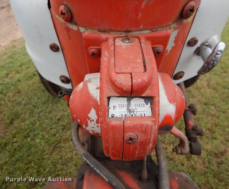 image for item LS9208 Ford 971  tractor