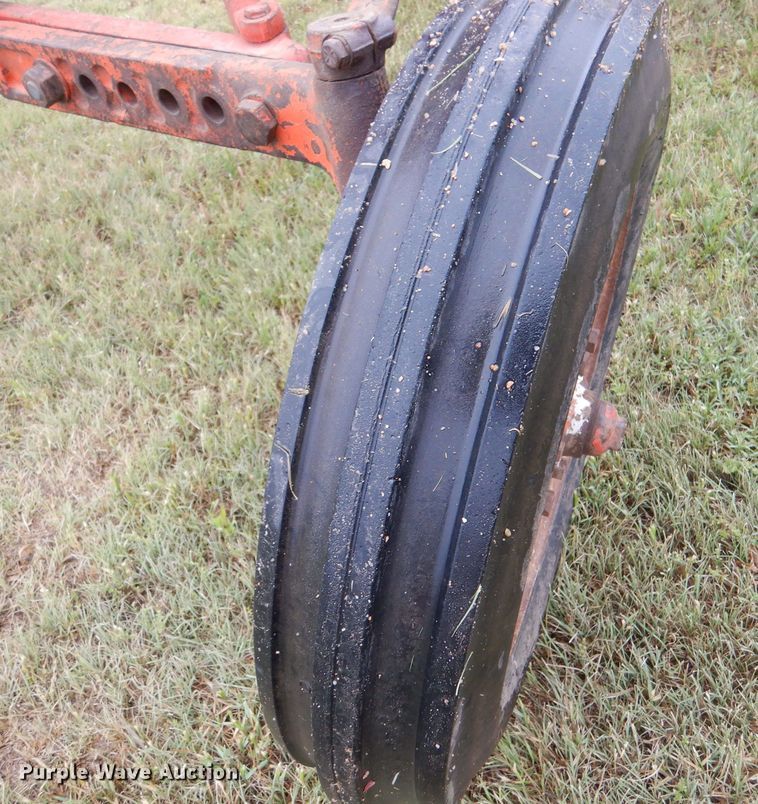 image for item LS9208 Ford 971  tractor