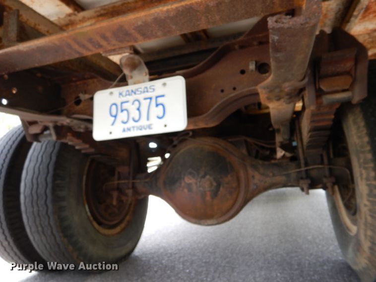 image for item LS9212 1970 Chevrolet C50  grain truck