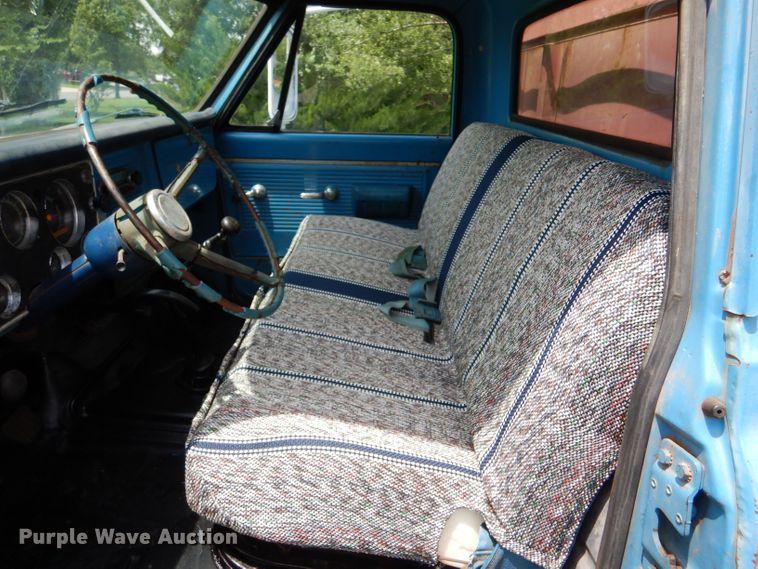 image for item LS9212 1970 Chevrolet C50  grain truck