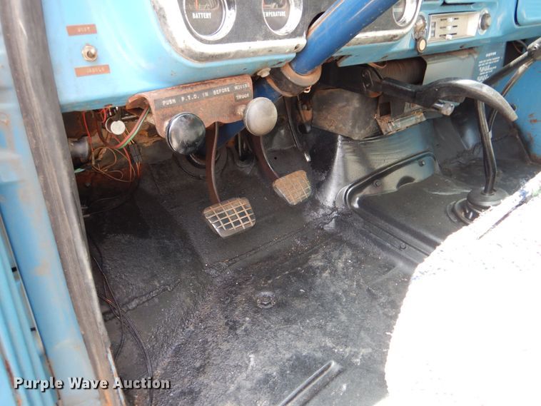image for item LS9212 1970 Chevrolet C50  grain truck