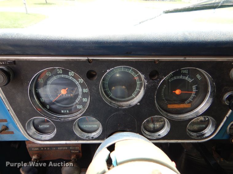 image for item LS9212 1970 Chevrolet C50  grain truck