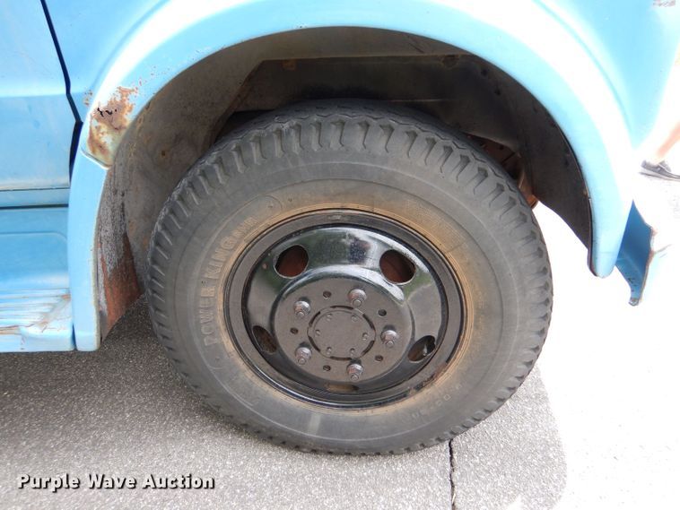 image for item LS9212 1970 Chevrolet C50  grain truck