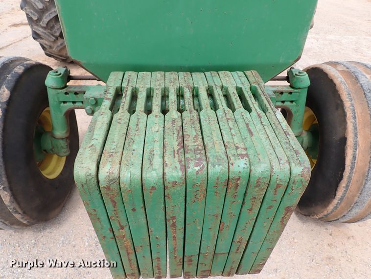 image for item MF9508 1983 John Deere 4650  tractor