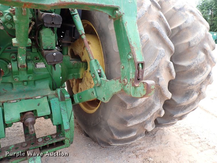 image for item MF9508 1983 John Deere 4650  tractor