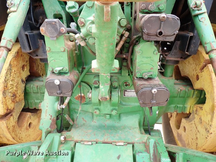 image for item MF9508 1983 John Deere 4650  tractor