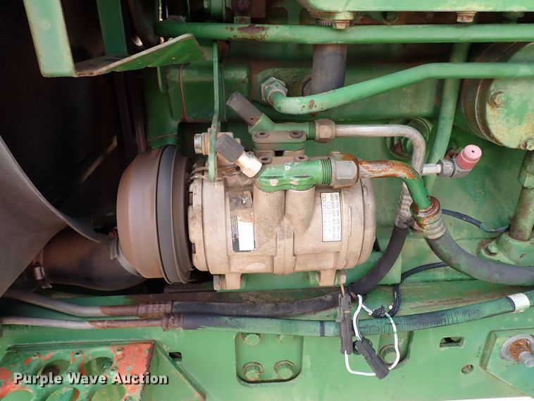 image for item MF9508 1983 John Deere 4650  tractor