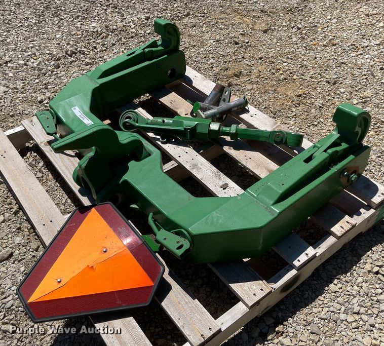 image for item MJ9782 John Deere three point quick attach